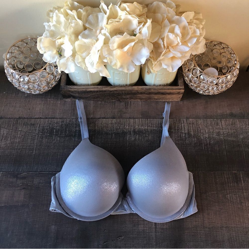 Victoria’s Secret Perfect Shape Bra 32D